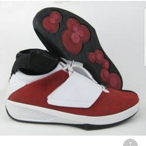 Jordan laser basketball shoes size.